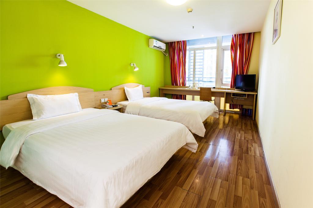 7Days Inn Guangzhou Nonglinxia Road Ouzhuang Subway Station Eksteriør billede