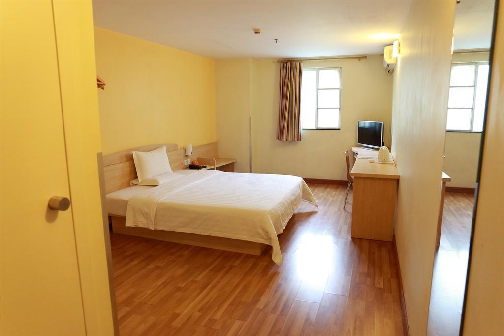 7Days Inn Guangzhou Nonglinxia Road Ouzhuang Subway Station Eksteriør billede